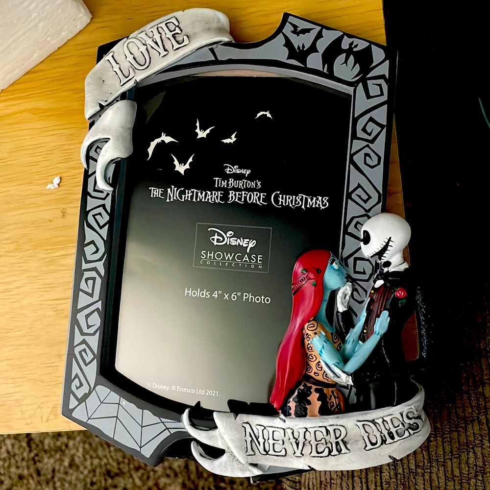 The Nightmare Before Christmas Jack & Sally 4x6 picture frame
